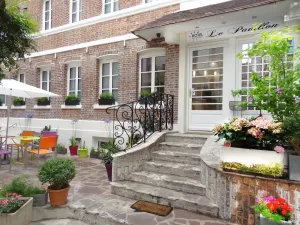 Image of Le Pavillon Hotel