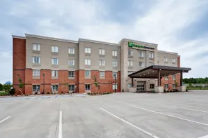 Image of Holiday Inn Express & Suites Manhattan by IHG