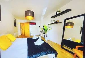 Image of Pembroke Court Apartment