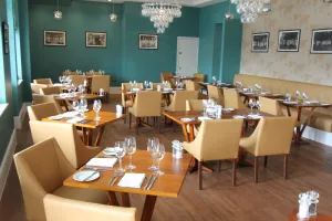 Image of Yarrow Hotel