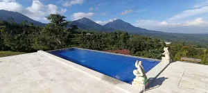 Image of Camaradvipa Retreat Munduk
