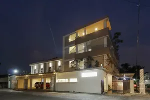 Image of RedDoorz near Stadion Manahan Solo