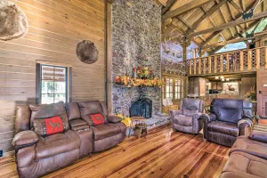 Image of Countryside Cabin Retreat with Outdoor Kitchen!