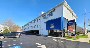 Image of Hampton Village Inn