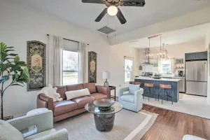 Image of Cozy Cottage: Minutes from Main St, Private Yard