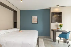 Image of Icon H 404 Suite Micro Living