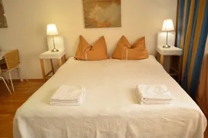 Image of GoVienna Urban Living Belvedere Apartment