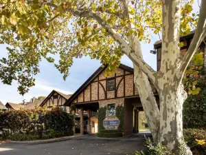 Image of Peppers The Hills Lodge