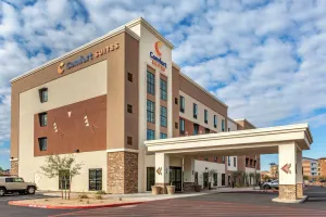 Image of Comfort Suites Scottsdale Talking Stick Entertainment District