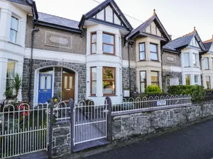 Image of Carlyn