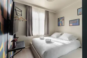 Image of Hôtel Corneille - Entrée autonome, réception en ligne - Encore Mieux