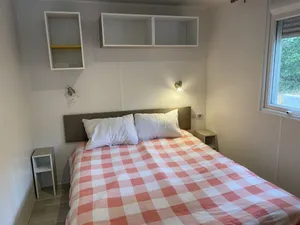 Image of Neat Chalet With Microwave, Antwerp at 39 km