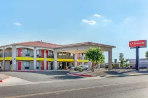 Image of Econo Lodge West - Coors Blvd