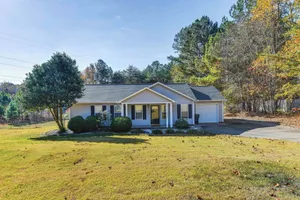 Image of Peaceful Troutman Home: 5 Mi to Lake Norman!