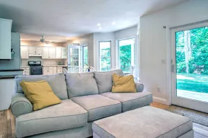 Image of Marion Home with Private Deck Less Than 1 Mi From Beach
