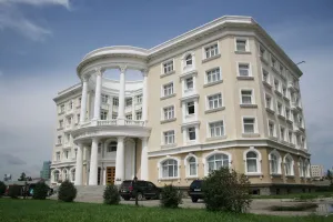 Image of Continental Hotel