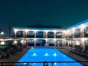 Image of Panoramic Motel & Apartments
