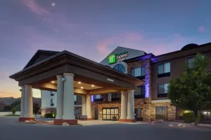 Image of Holiday Inn Express & Suites Richfield by IHG