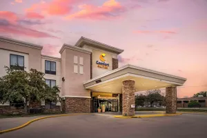 Image of Comfort Suites East Lincoln - Mall Area