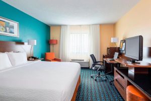 Image of Fairfield Inn & Suites Springfield