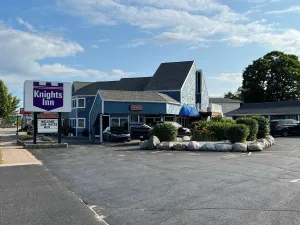Image of Knights Inn Mackinaw City