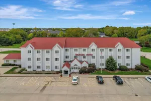 Image of Ramada Limited by Wyndham, Bloomington I-55 & I-74 IL