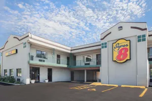 Image of Super 8 by Wyndham Chicago/Rosemont/O'Hare/SE