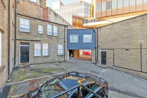 Image of Prescott Court by Guestz