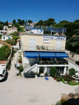 Image of Carry Hotel