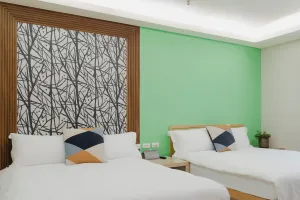 Image of LJ Hotel