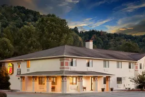 Image of Super 8 by Wyndham Lebanon
