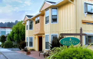 Image of Redwood Suites