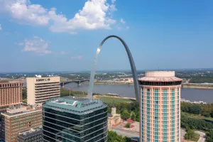Image of Ballpark Luxury Loft Steps from Arch
