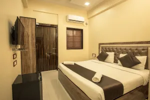 Image of Hotel Apsara- Near J J Hospital Mumbai