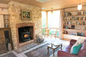 Image of Adelaide Hills Camellia Cottage Wifi