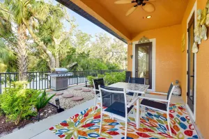 Image of Elegant Venice Home with View - Walk to Beach!