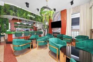 Image of Chesterfield Hotel & Suites