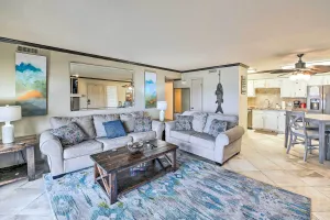 Image of Hot Springs Condo on Lake Hamilton w/ Balcony!
