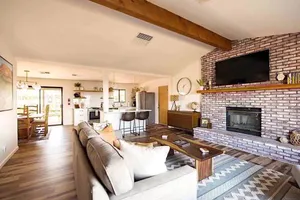 Image of Cozy Rustic Home minutes to Joshua Tree Nat'l Park