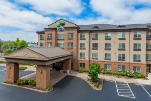 Image of Holiday Inn Express Hotel & Suites Eugene Downtown - University by IHG