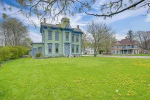 Image of Family Home Near Franklin Historic District