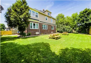 Image of Centrally Located 5BR house in Niagara Falls