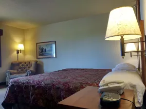 Image of Madelia Hotel & Suites