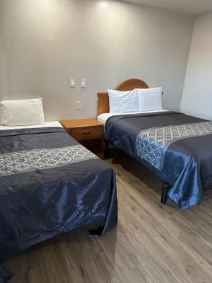 Image of Apple Valley Motel