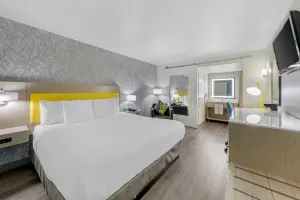 Image of Hillstone Inn Tulare, an Ascend Collection Hotel