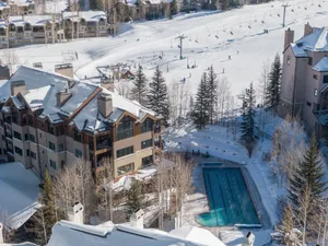 Image of Highlands Lodge 106 by East West Hospitality