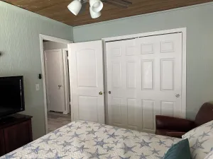 Image of 3 BEDROOM HOUSE Fenced Backyard Private Patio Areas Grill Firepit Plenty Parking! Quick Access 10 Min to Beach Airport Delray West Palm