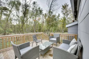 Image of Deck, Yard & Outdoor Dining: Destrehan Getaway!