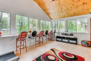 Image of 14 Mi to DC: Retreat w/ Hot Tub & Sunroom!