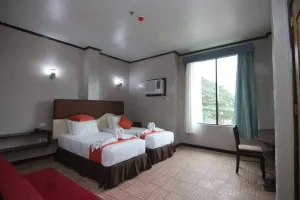 Image of 7 Meadows Inn
